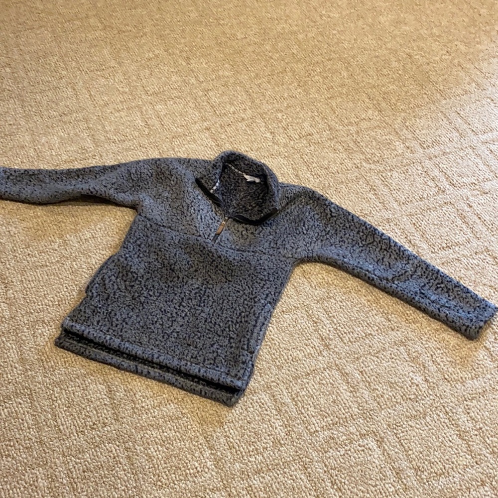 Time tru soft fuzzy sweatshirt